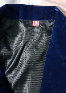 BLUE VELVET BLAZER 💙