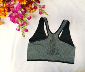 🇳🇿💫💗 Imported Gray Sports Bra