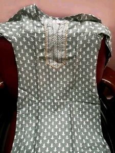 Kurta Set For Women (30-32)