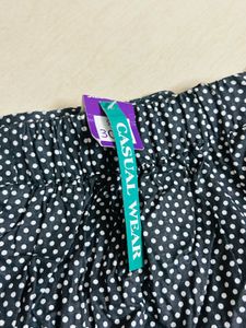 Polka Dot Chic Midi Skirt 🖤🤍