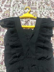 Elegant Black Maxi Dress