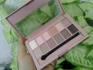 Maybelline Nude Eyeshadow Palette