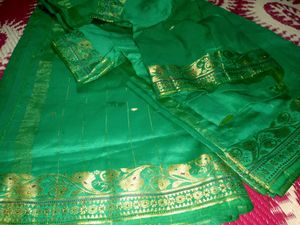 Saree With Blouse
