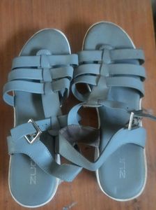 Parada Blue Wedges