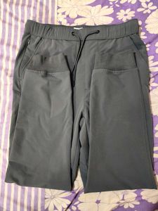 Men&#39;s Gray Slim Tech Tappered Stretch Joggers