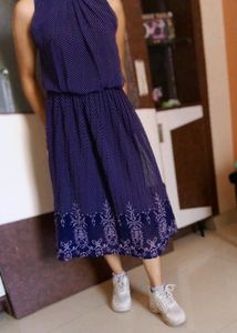 New Stylish Midi Dress💝