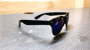 Stylish Blue Mirror Sunglasses – Great Condition