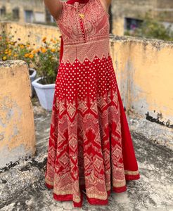 red colour suit with dupatta Pant