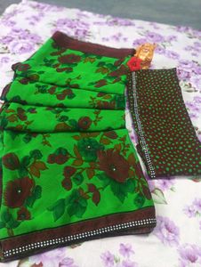 Green Floral Saree💚💚