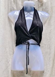1949. Black Halter Top