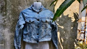 2.30.1 DENIM JACKET TYPE