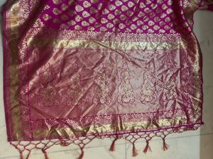 Pink &amp; Gold ready to wear saree