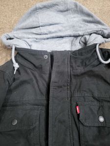 Levi&#39;s Hooded Sherpa Jacket