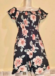 Size S/M🎁Buy 2 Get 1 Free 🎁Floral Mini Dress