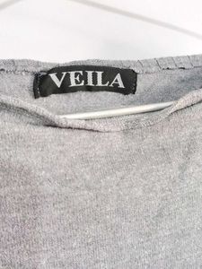 Gray Embellished Long Sleeve Top🧡