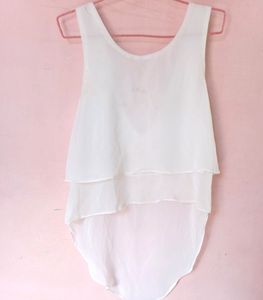 Styling White Top With Golden Back Chains