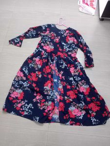 Floral Print Dress front cut design