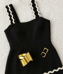 🌟BLACK MIDI DRESS & ACCESSORIES🌟
