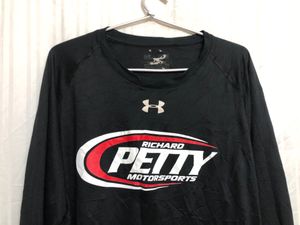 UNDER ARMOUR BLACK LONG SLEEVE T SHIRT