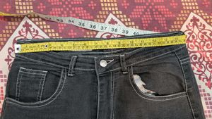 Straight Fir Jeans.