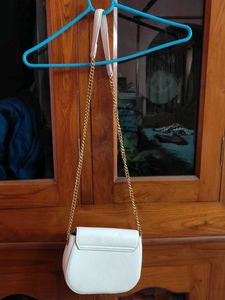 Branded Chic White Crossbody Bag