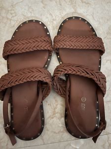 New Flat Sandal