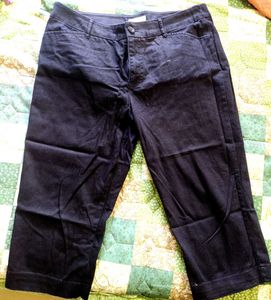 Black Cropped Pants capri