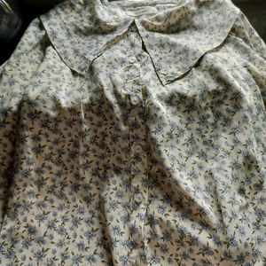 Floral Peter Pan Collar Blouse