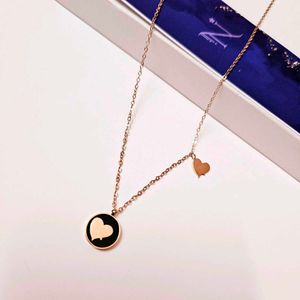 Unique Heart Pendant Necklace Rose Gold