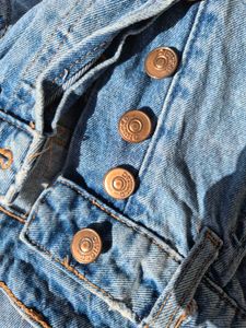 Light Wash Straight Leg Jeans