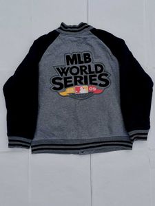 ⚫️🩶Varsity Jacket