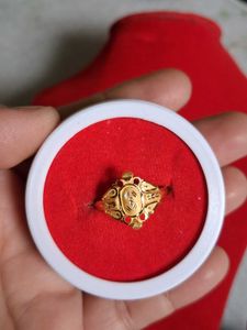 desiner Gold Ring