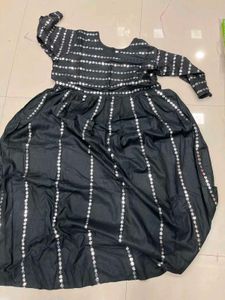 Star DESIGNERS  GOWN