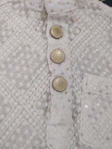 White Embroidered Kurta With Sequence Detailing