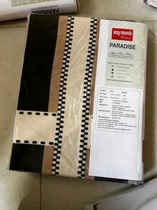 Raymond Bedsheet Set