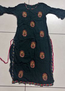Embroidered Green Kurta