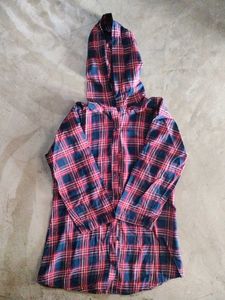 Cool kid&#39;s shirt with cap