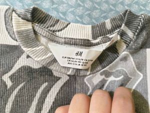 H&amp;M Crop Top