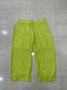 💚 M&amp;S Lumi-Leaf Culottes: Fresh, Bold, Chic💫Now