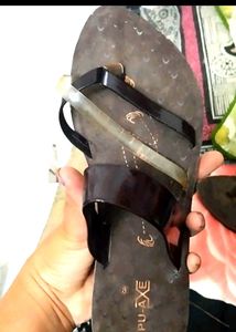 PU-AXE Flip Flops