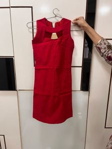 Chic Red Bodycon Dress