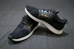 Campus Men’s Black Running Shoes