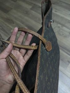 Authentic Lv Gm Bag