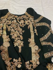 Elegant Green &amp; Gold Embroidered Outfit Pakistani