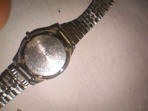 hmt (Rare) sarita women&#39;s vintage Watch