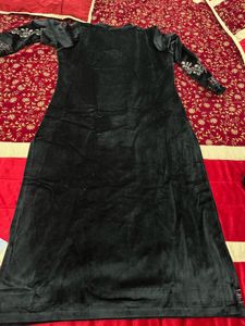 Elegant velvet Embroidered Kurta Set