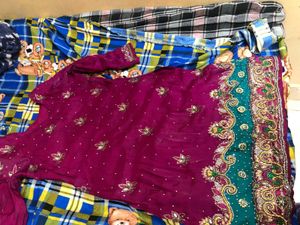 Very Preety Suit Heavy All.over Work