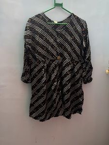Bandhni black Printed Top