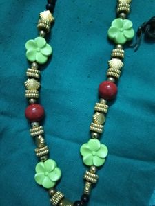 Flower Bead Necklace