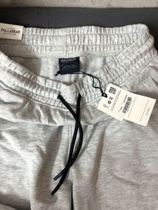 Pull &amp; Bear track pants it is Unisex